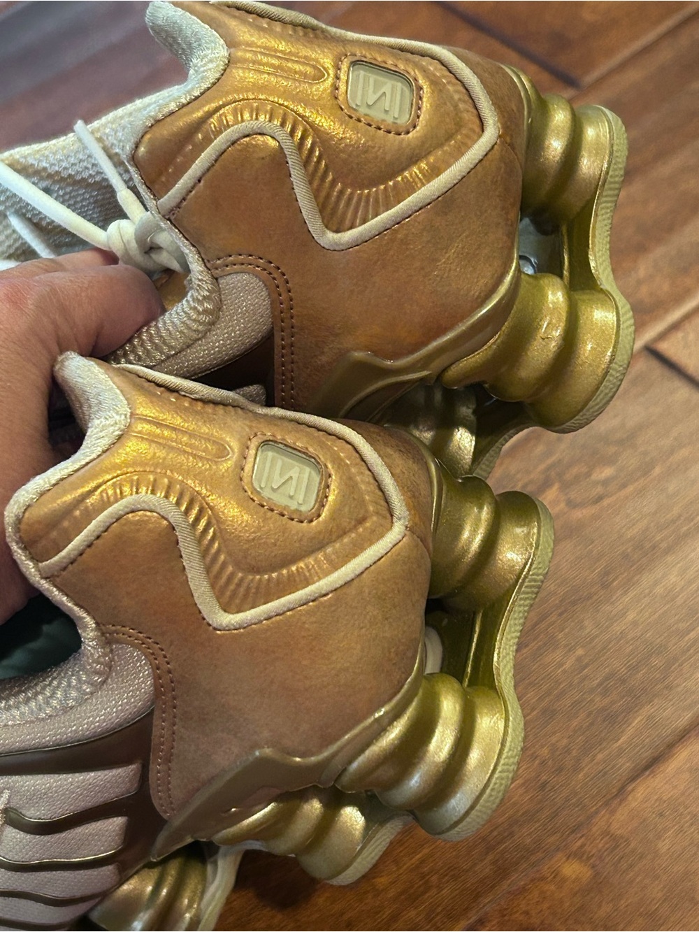 NEW Nike Shox TL Metallic Gold/Celestial Gold/Copper IM7189 113 Women’s US 7.5 - Picture 13 of 13